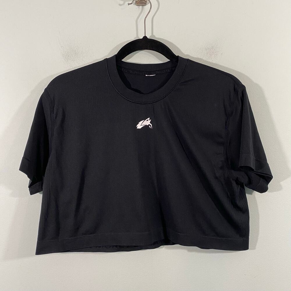Alphalete Women Black Logo Short Sleeve Cropped Athletic Top